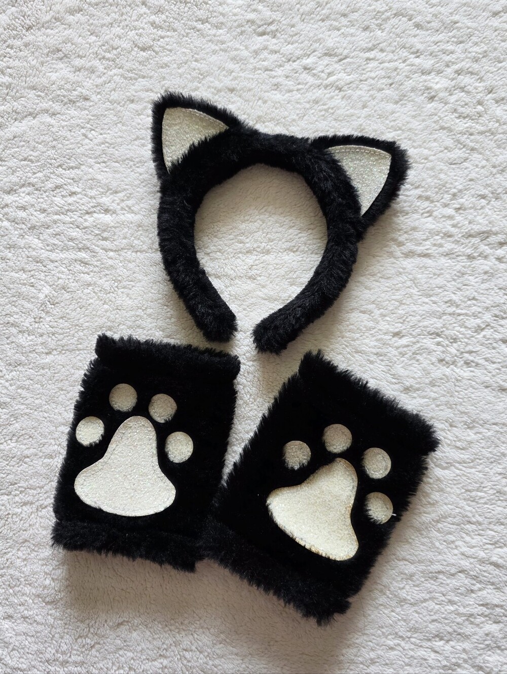 Black Cat Ears Headband and Paw Mittens Costume Set Claire's Furry Black Cat